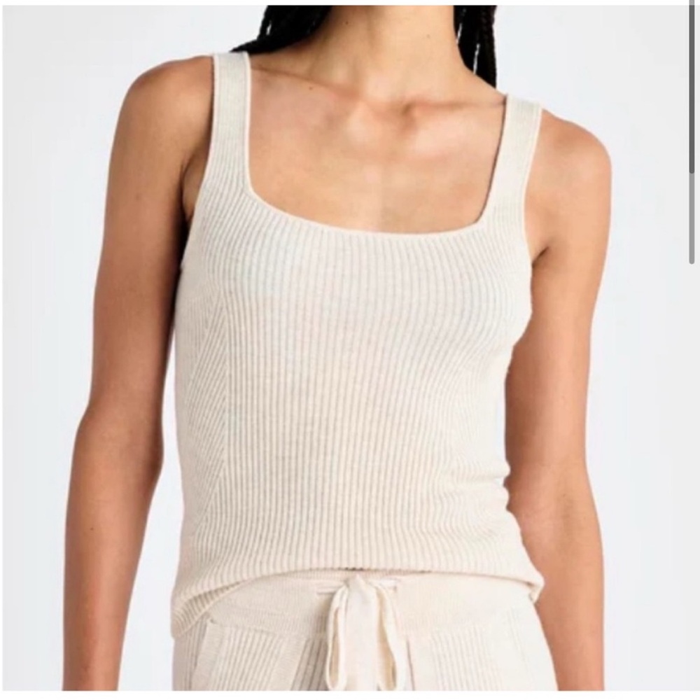 New without tags- Splendid cream textured square neck tank top